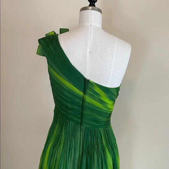 Tony Bowls Gown - Picture 5 of 13